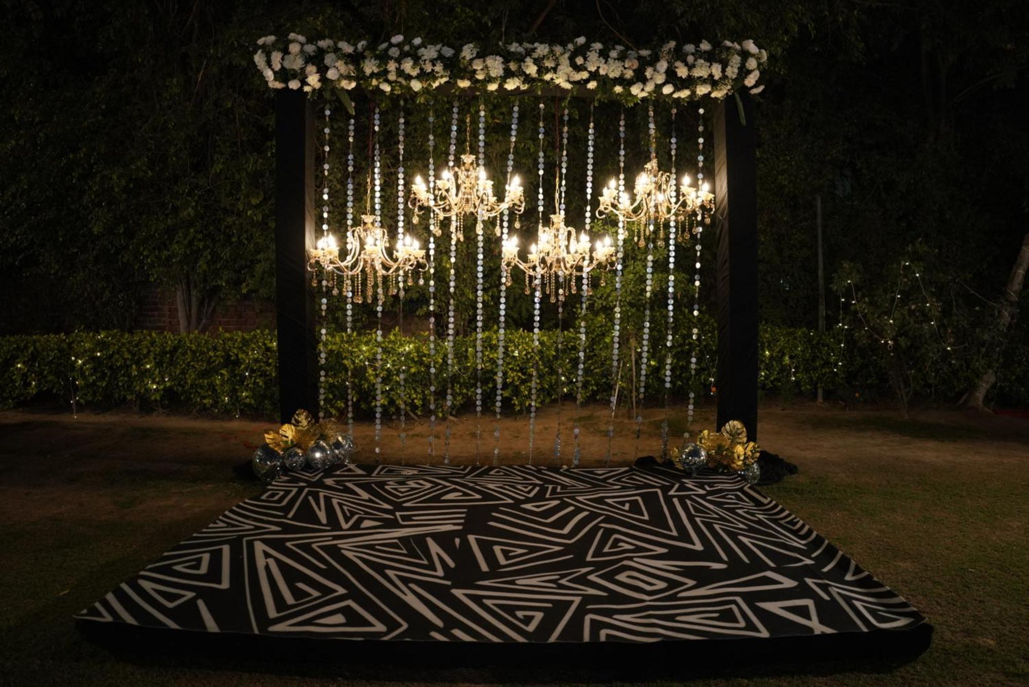 Goa Country Club Hotel Gurgaon Bagian luar foto