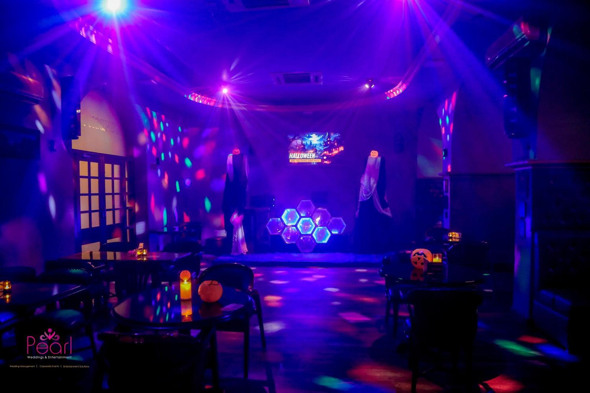 Goa Country Club Hotel Gurgaon Bagian luar foto